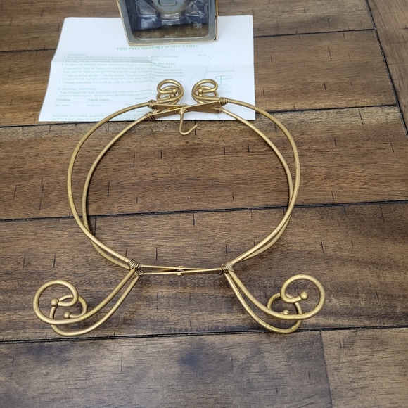 Mr Christmas Porcelain Hinged Musical Egg W Stand Tested Works Instructions, Box - Picture 9 of 12